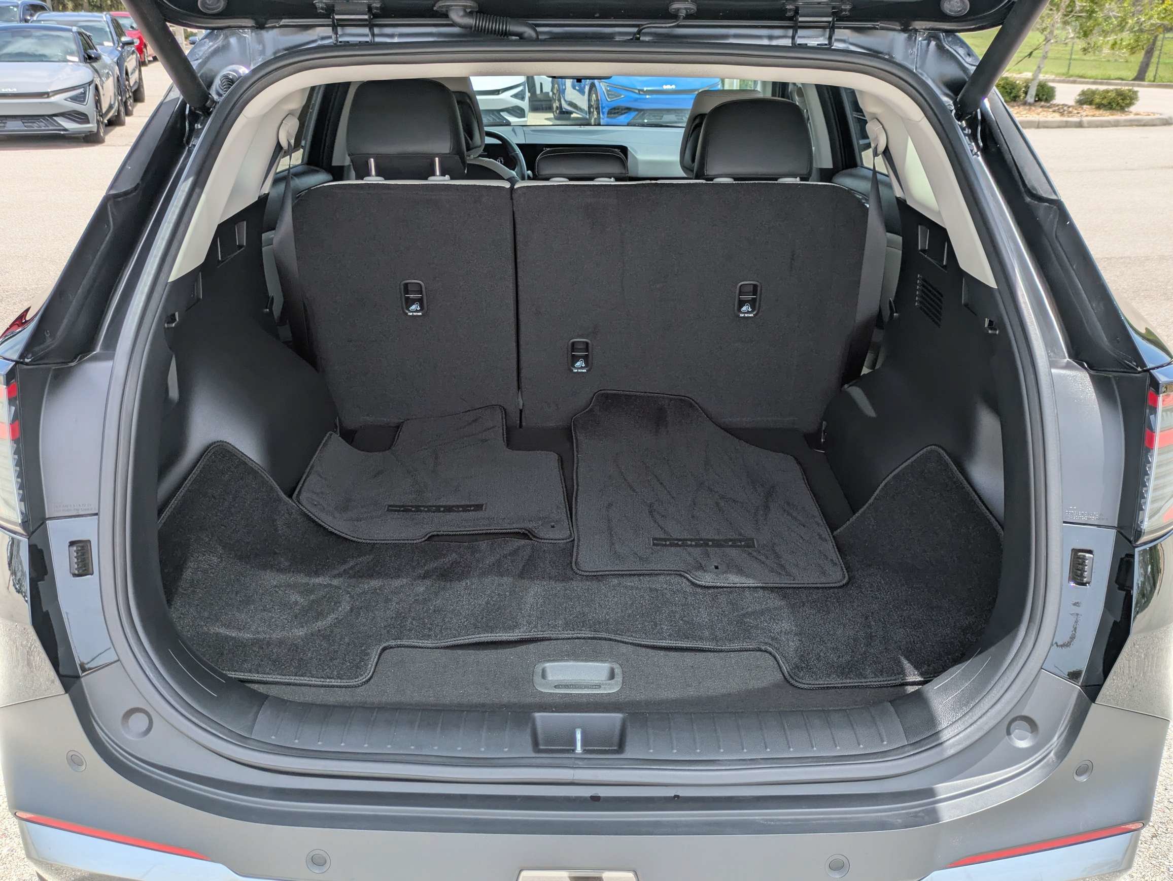 Certified 2026 Kia Sportage EX w/ EX Panorama Roof Package FWD image 14
