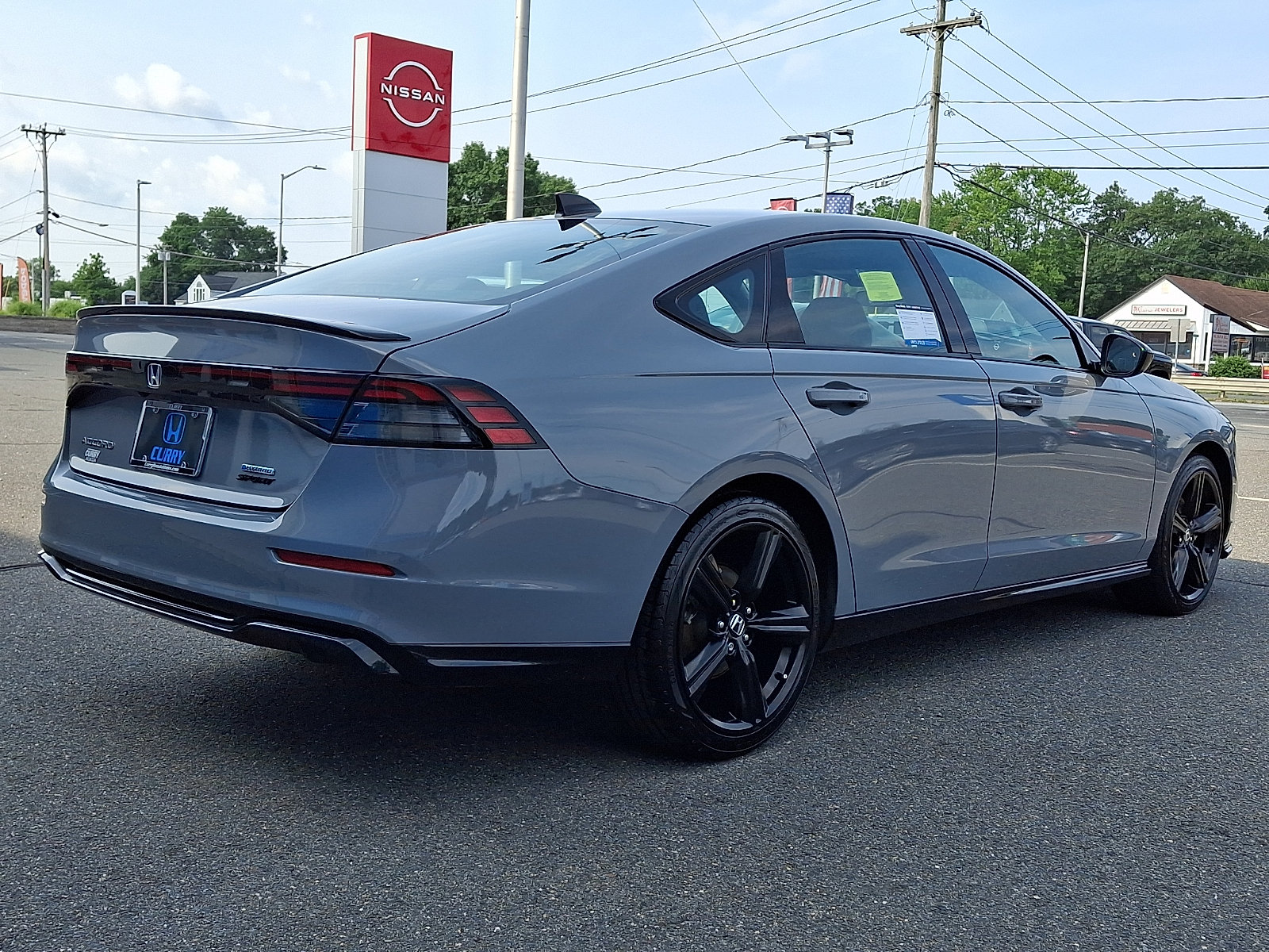 Used 2025 Honda Accord Sport image 4
