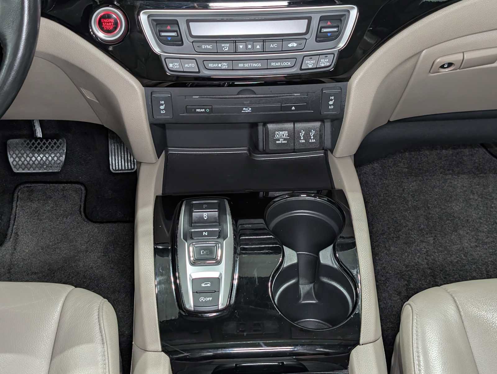 Used 2016 Honda Pilot Touring image 19