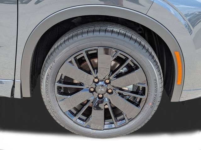 New 2026 Mitsubishi Outlander SEL Black Edition FWD image 11