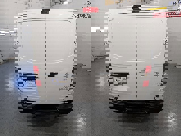 Used 2021 Nissan NV 2500 S image 6