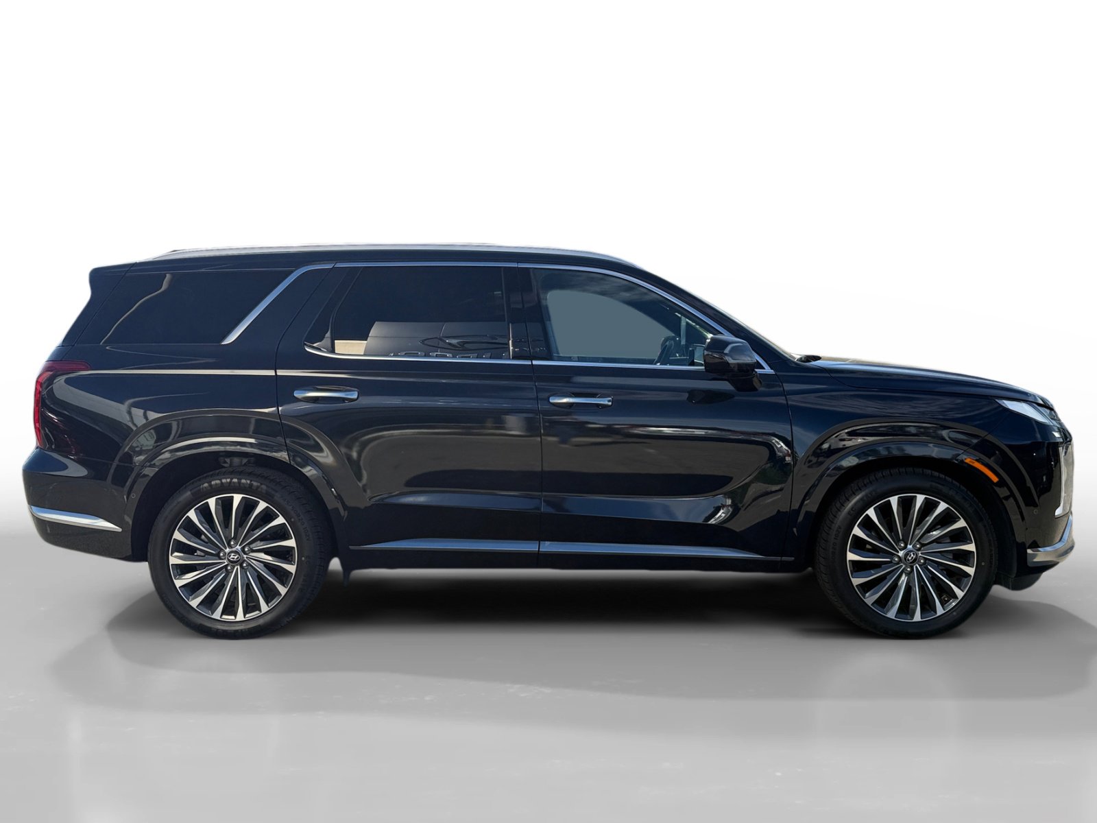 Certified 2024 Hyundai Palisade Calligraphy image 6
