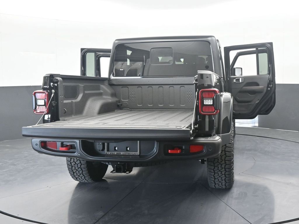 New 2026 Jeep Gladiator Rubicon AWD/4WD image 70