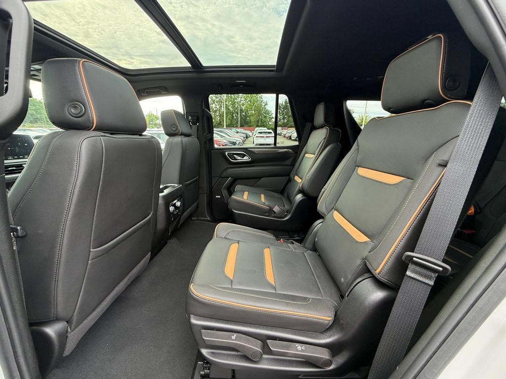 Used 2024 GMC Yukon AT4 AWD/4WD image 24