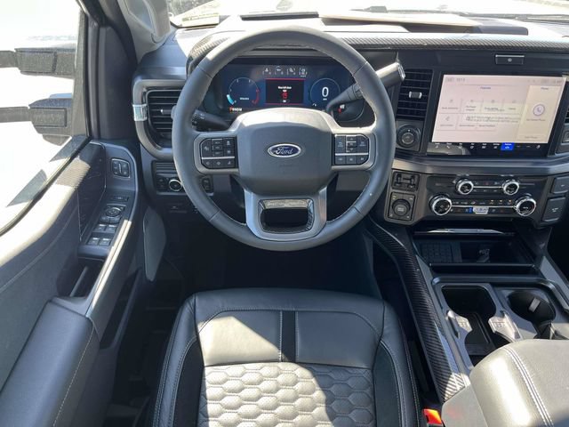 New 2026 Ford F250 Lariat w/ Black Appearance Package AWD/4WD image 10