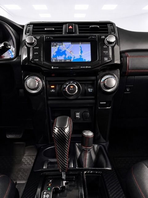 Used 2018 Toyota 4Runner TRD Off-Road Premium AWD/4WD image 22
