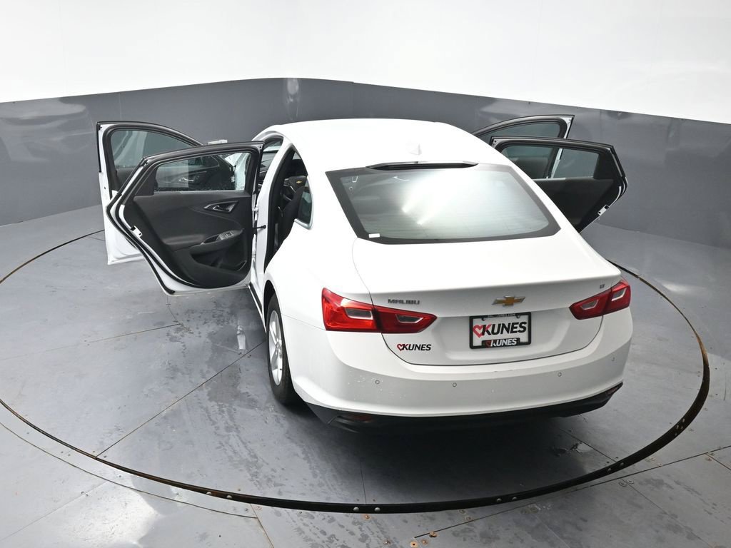 Used 2024 Chevrolet Malibu LT FWD image 61