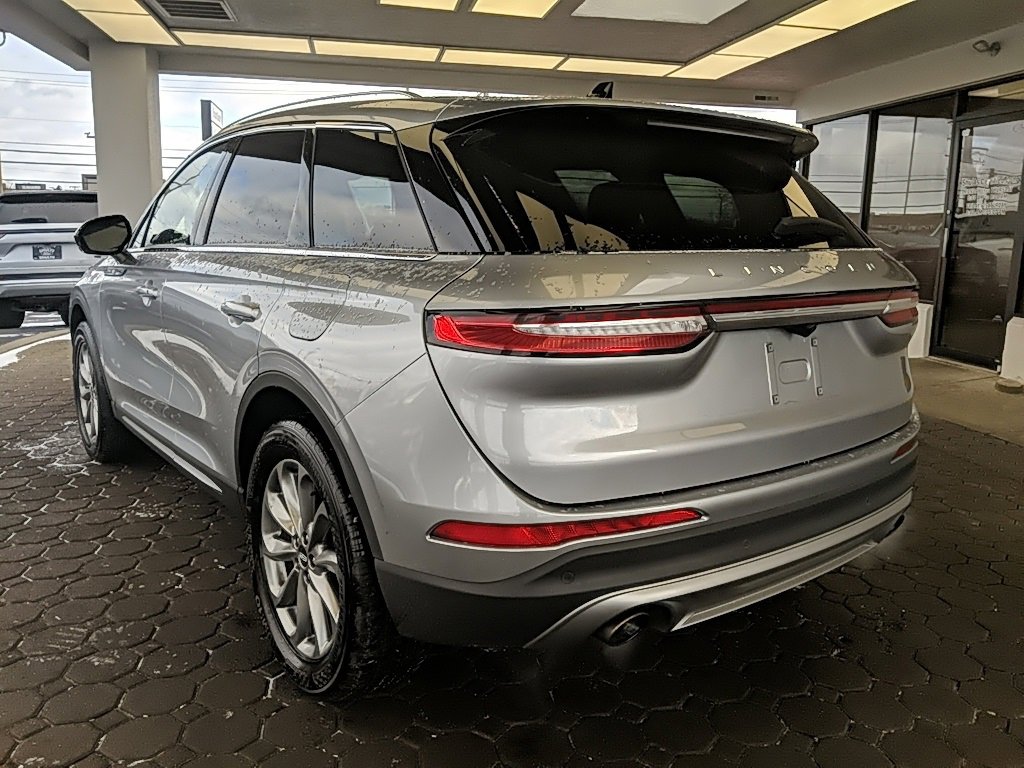 Certified 2022 Lincoln Corsair AWD w/ Premium Package image 9