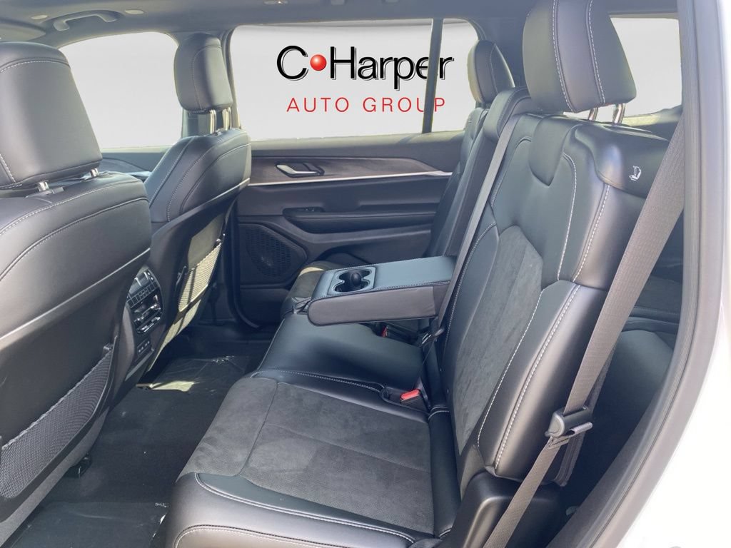 New 2026 Jeep Grand Cherokee L 4WD image 19