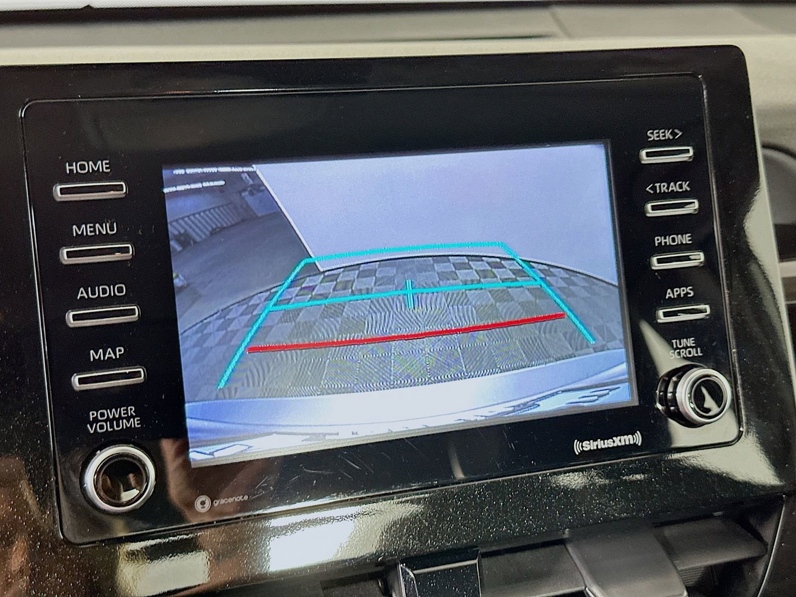 Used 2023 Toyota Camry SE image 15