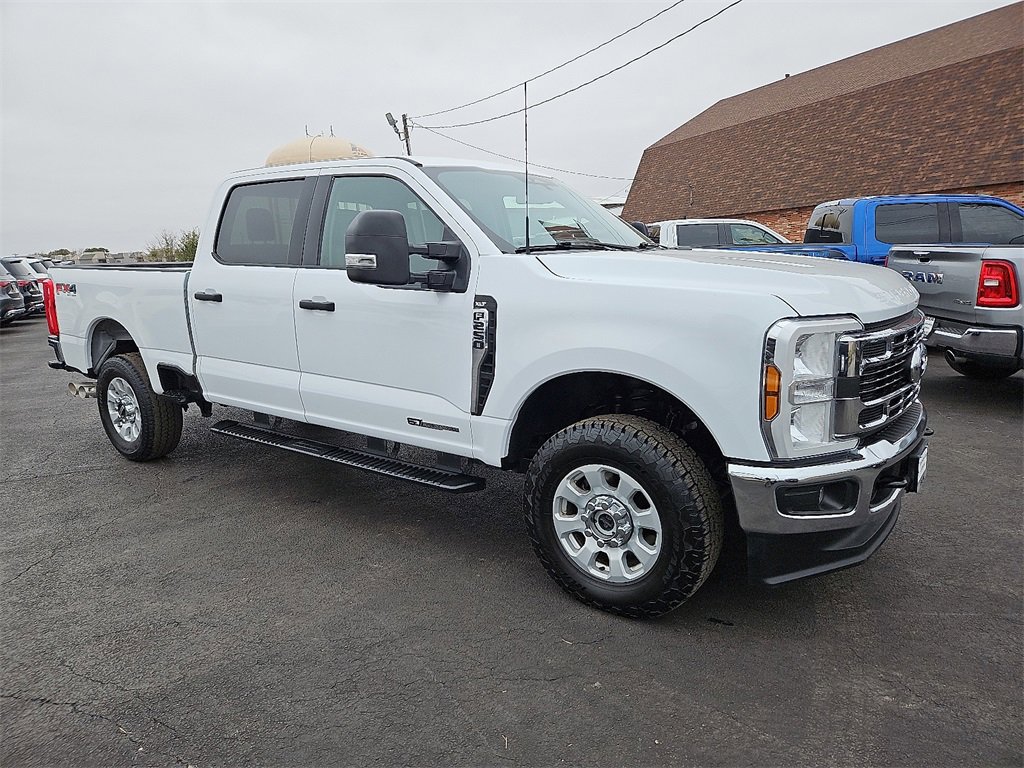 Used 2024 Ford F250 XLT w/ FX4 Off-Road Package image 10
