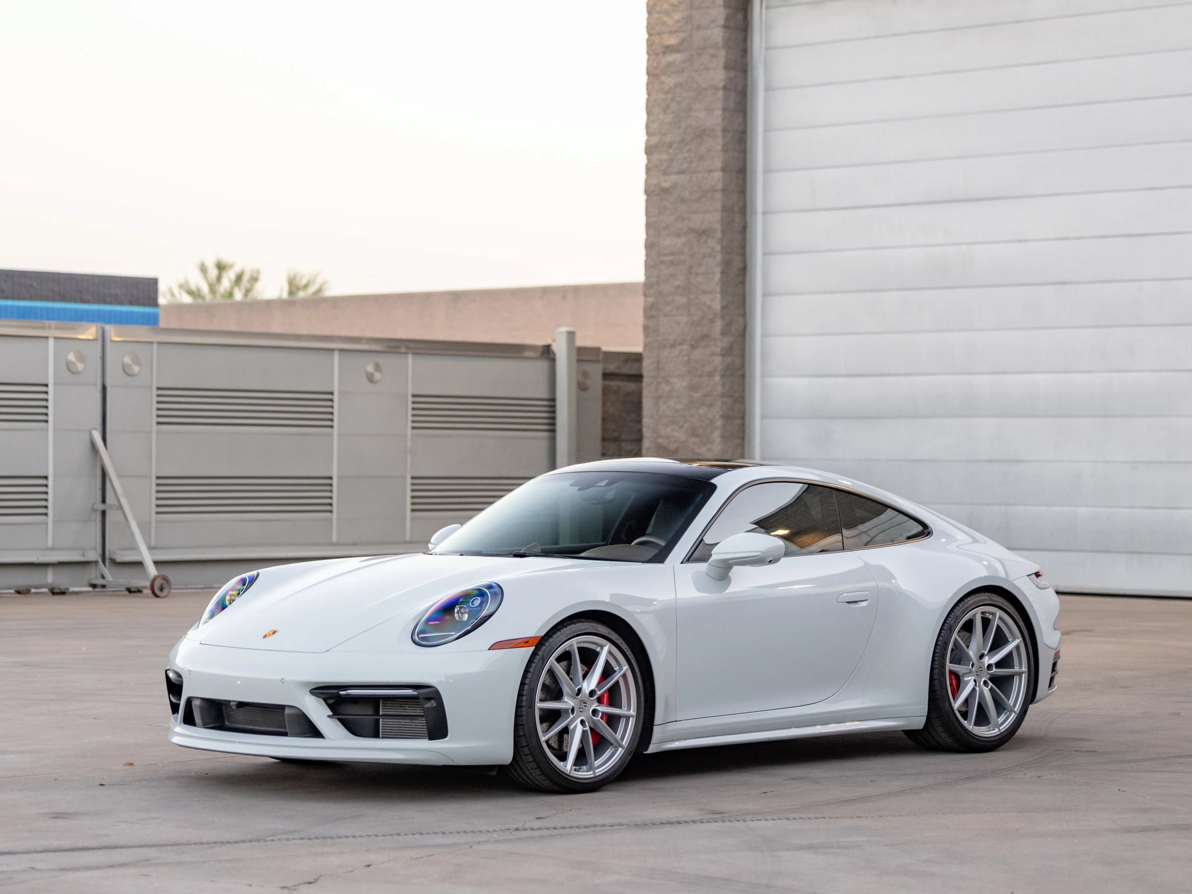 Used 2022 Porsche 911 Carrera S RWD image 4