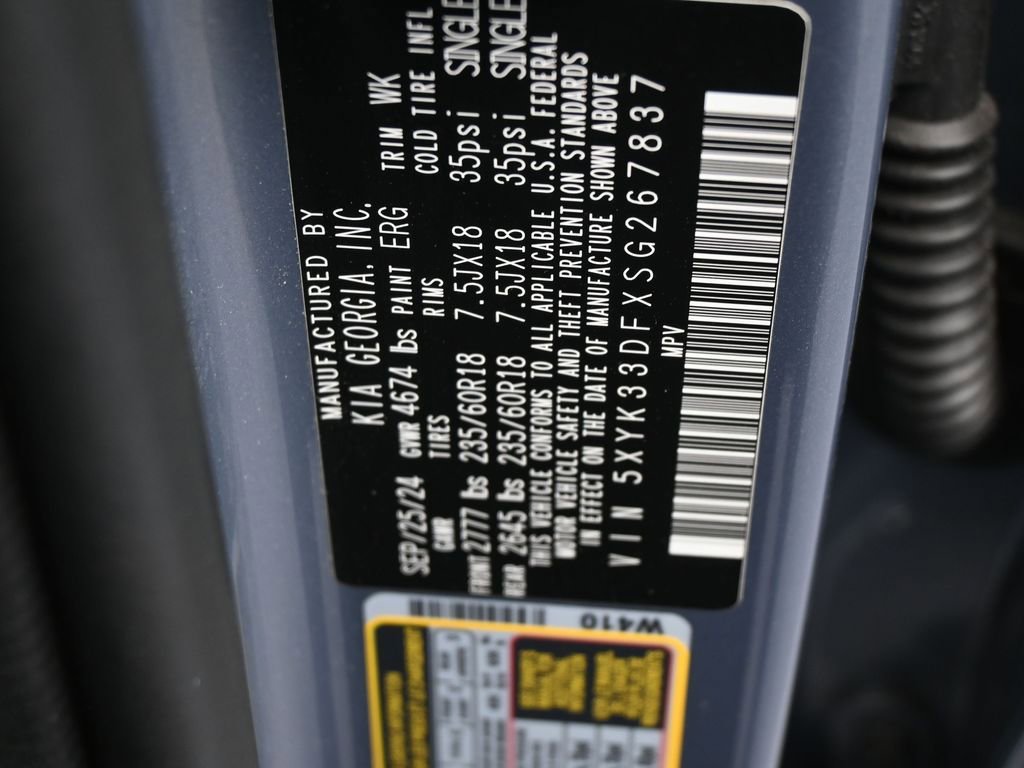 Used 2025 Kia Sportage EX image 17