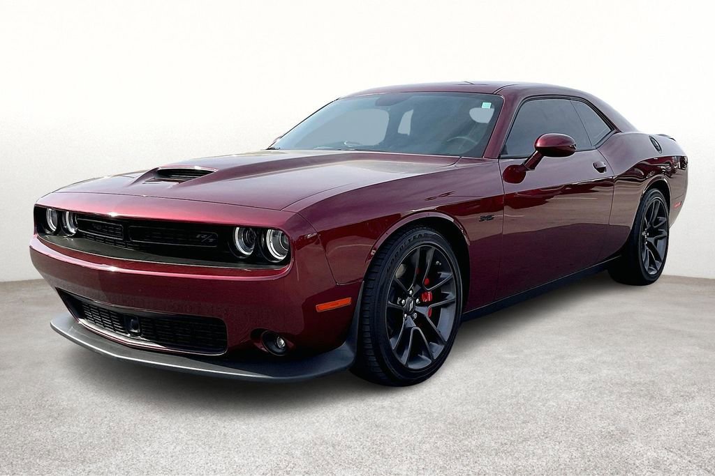 Used 2023 Dodge Challenger R/T w/ Plus Package image 15