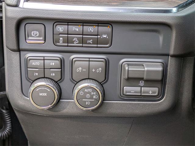 New 2026 Chevrolet Suburban Premier image 14