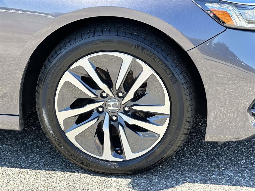 Certified 2020 Honda Accord Hybrid image 6