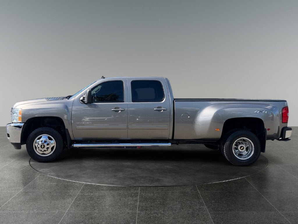 Used 2012 Chevrolet Silverado 3500 LTZ w/ LTZ Plus Package AWD/4WD image 6