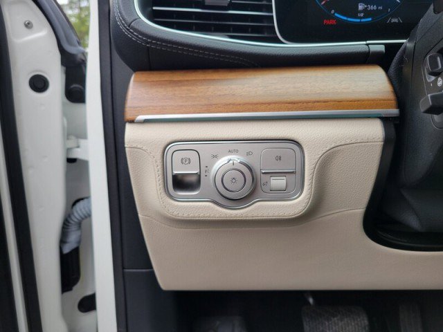 Used 2023 Mercedes-Benz GLE 450 4MATIC image 13