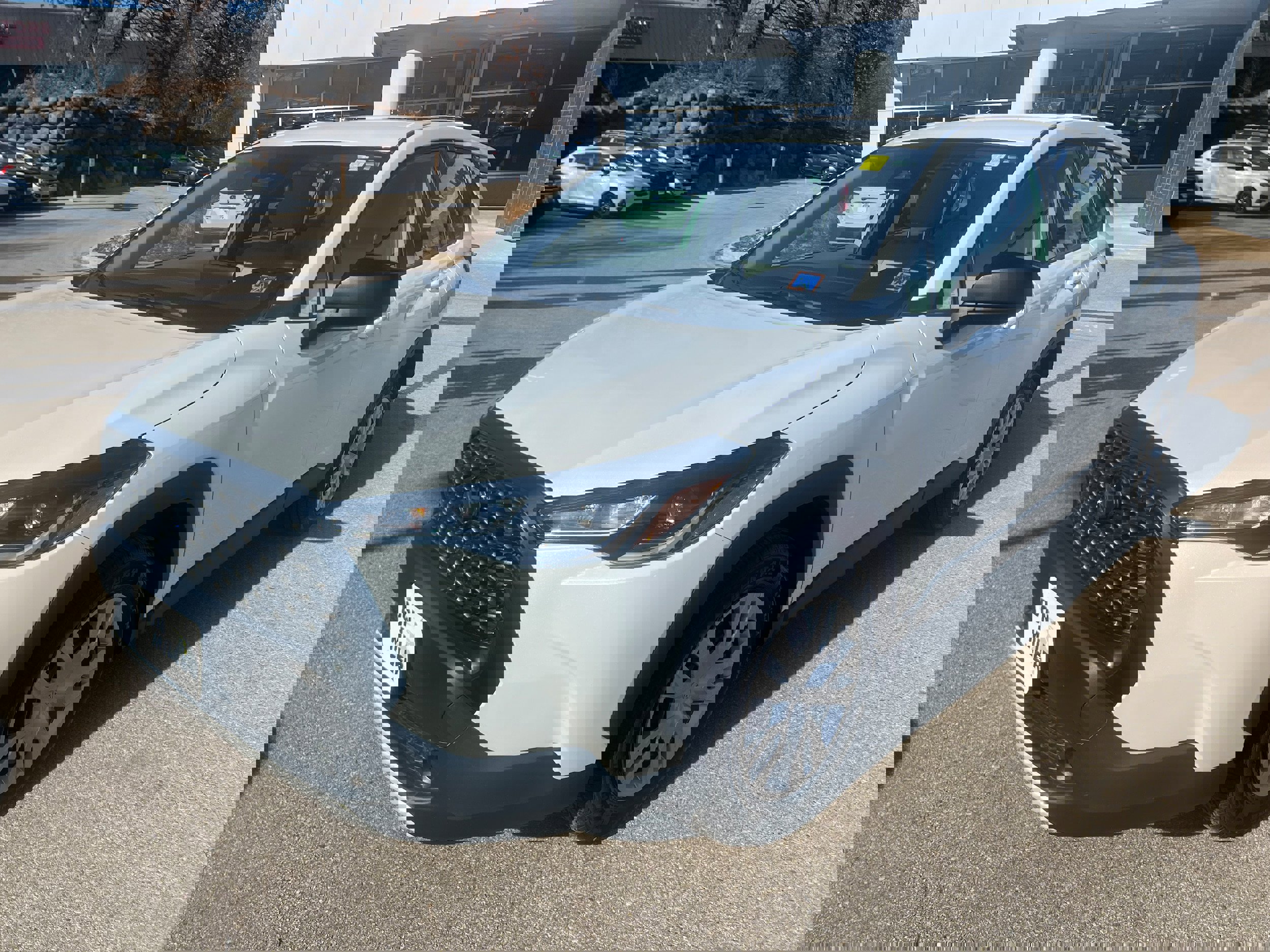 Used 2023 Toyota Corolla Cross L image 3