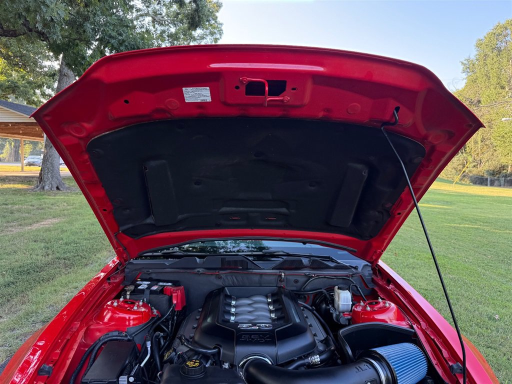 Used 2013 Ford Mustang GT Premium RWD image 57