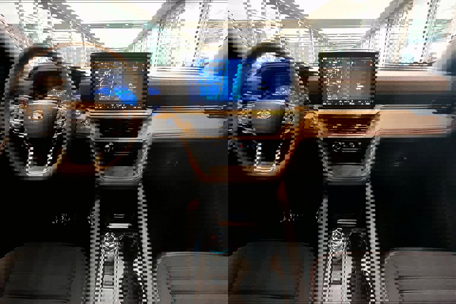 Used 2025 Ford Explorer ST-Line image 15