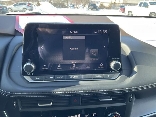 Used 2023 Nissan Rogue SV image 13