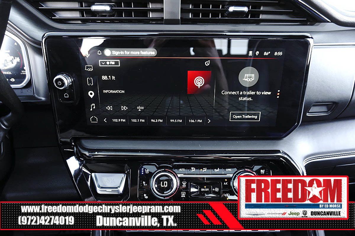 Used 2026 GMC Sierra 2500 AT4X AWD/4WD image 22
