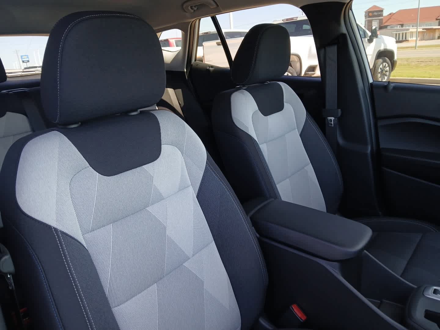 New 2026 Chevrolet Trax LS w/ LS Convenience Package FWD image 45
