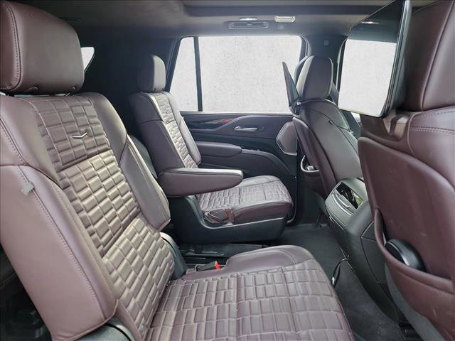 Used 2023 Cadillac Escalade Sport Platinum image 13
