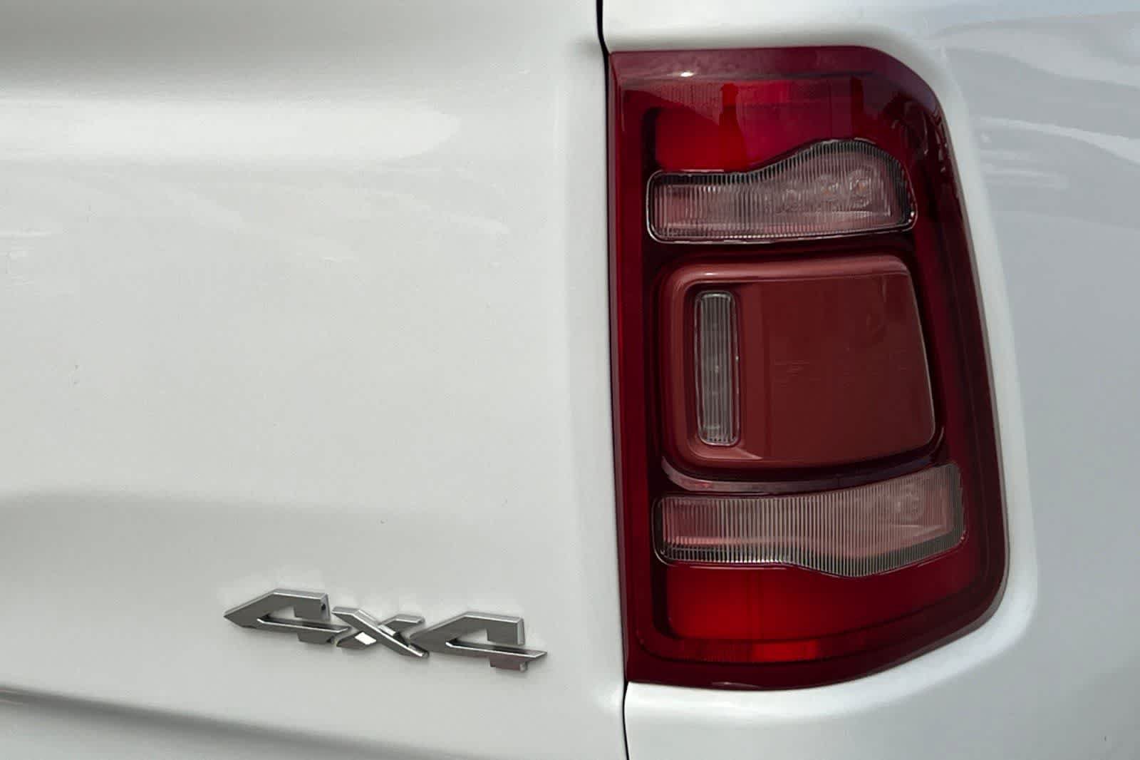 Used 2020 RAM 1500 Laramie AWD/4WD image 13