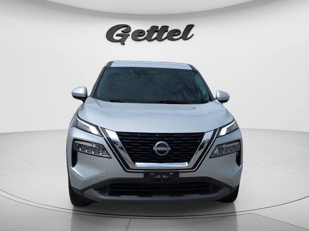 Certified 2023 Nissan Rogue SV image 8