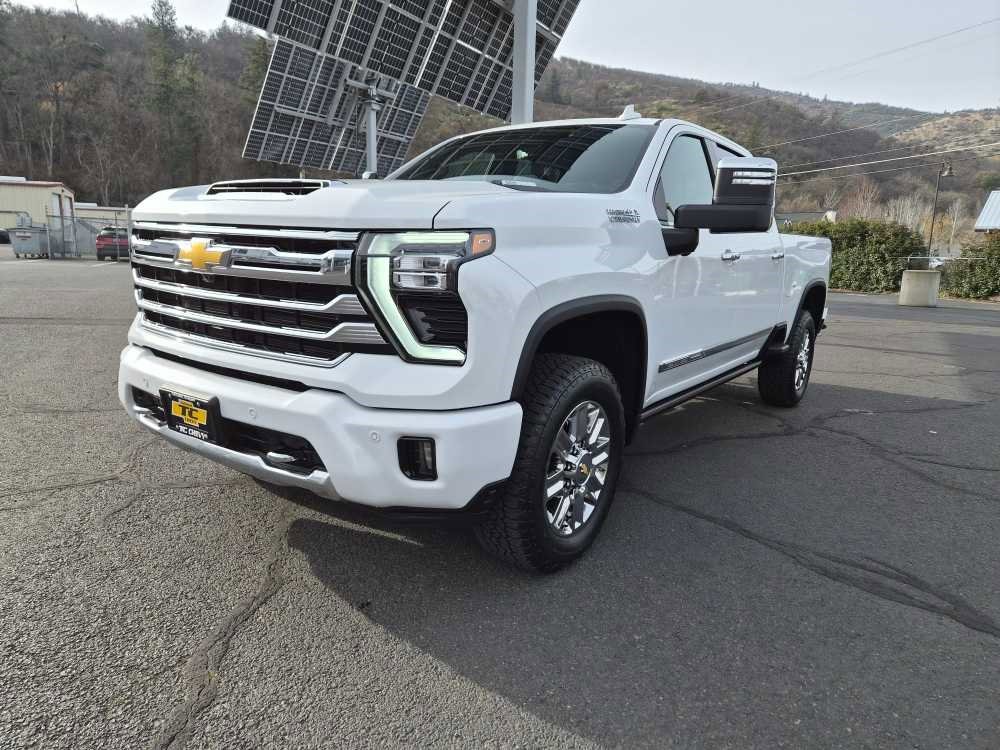 New 2026 Chevrolet Silverado 2500 High Country w/ High Country Premium Package