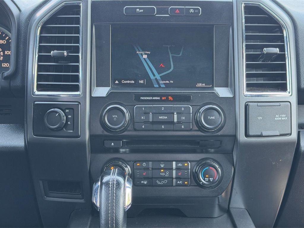 Used 2017 Ford F150 XLT w/ Equipment Group 302A Luxury image 16