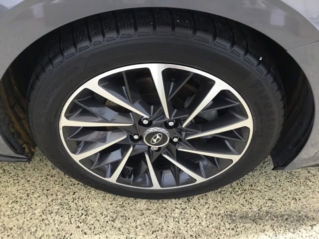 Used 2022 Hyundai Sonata Limited image 22