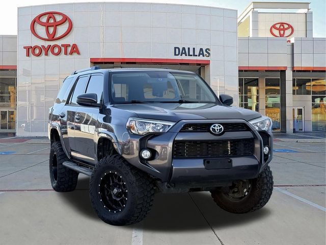 Used 2019 Toyota 4Runner SR5 image 1