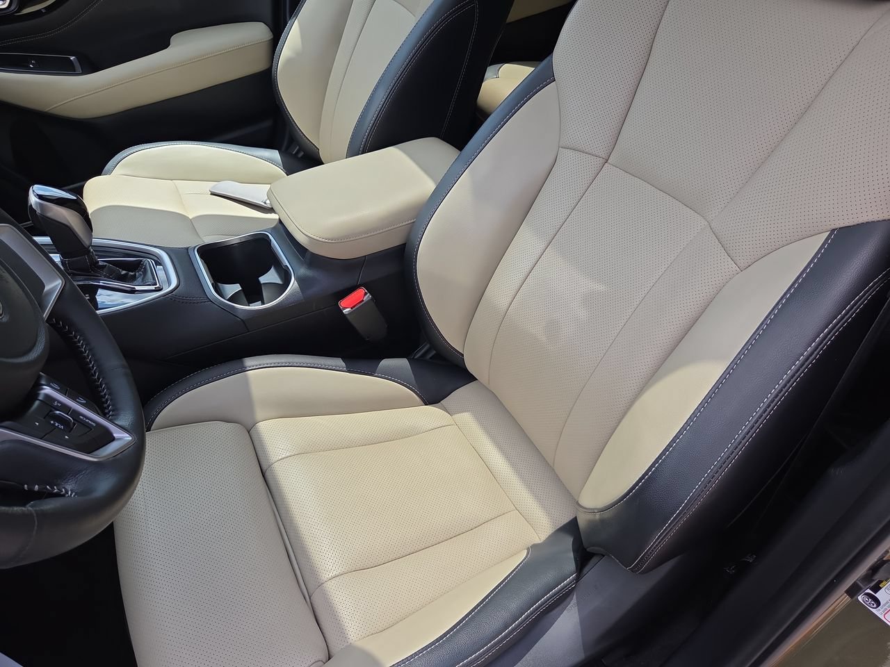Certified 2022 Subaru Outback Limited AWD/4WD image 15