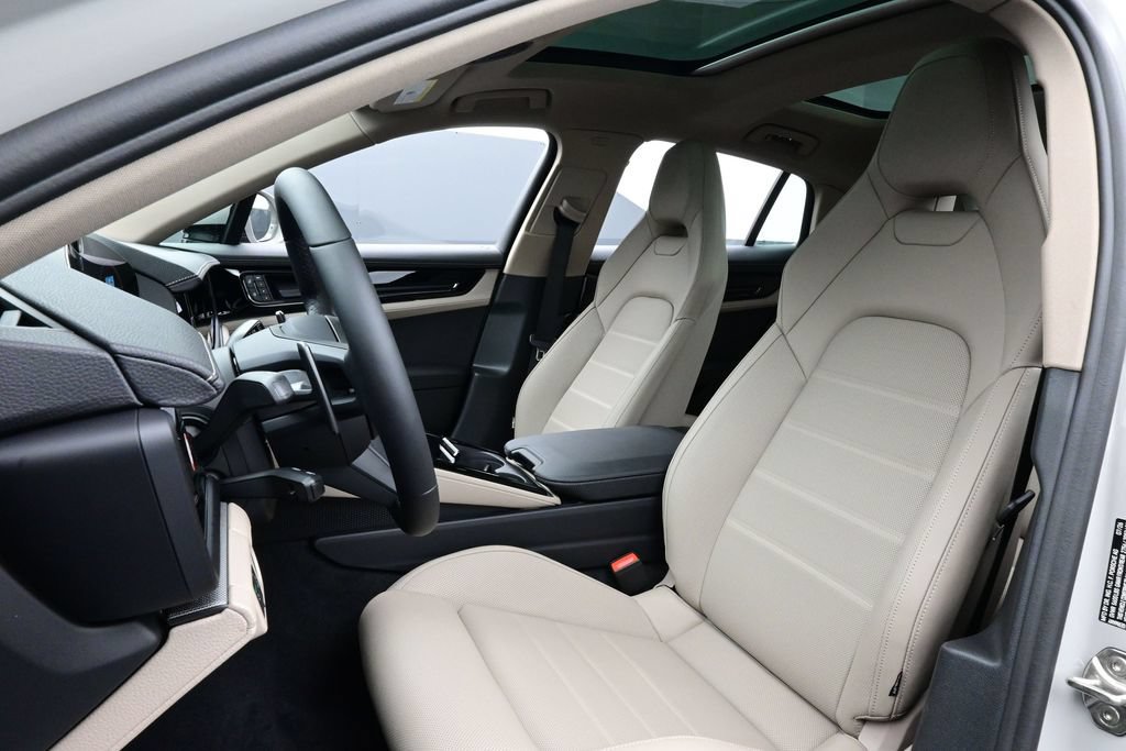 New 2026 Porsche Panamera 4 AWD/4WD image 5