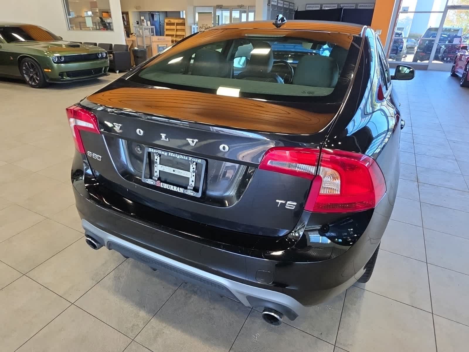 Used 2018 Volvo S60 T5 Dynamic w/ Protection Package AWD/4WD image 8