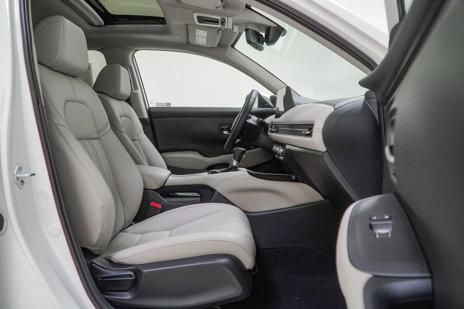 New 2027 Honda HR-V EX-L image 33