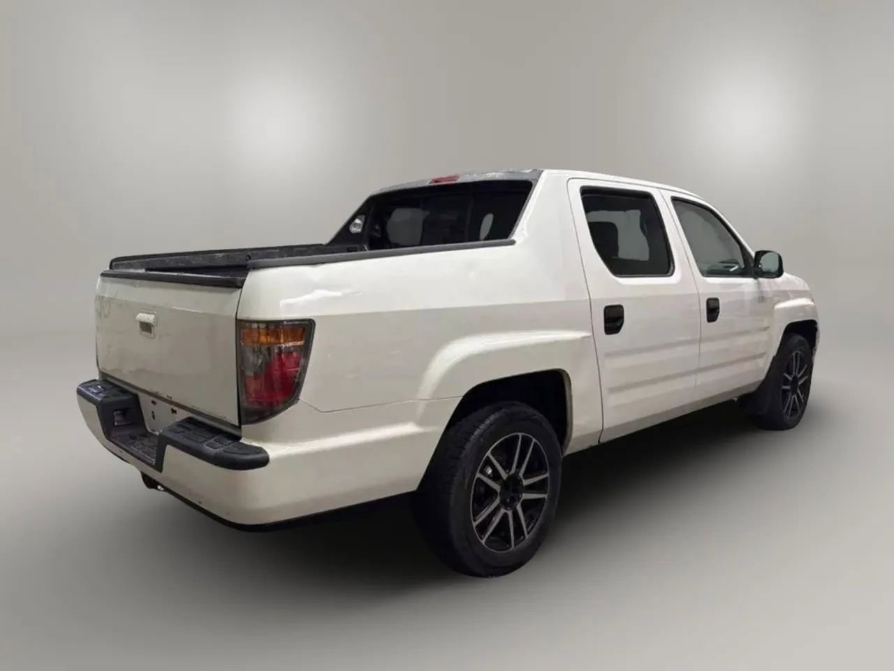 Used 2013 Honda Ridgeline Sport image 3