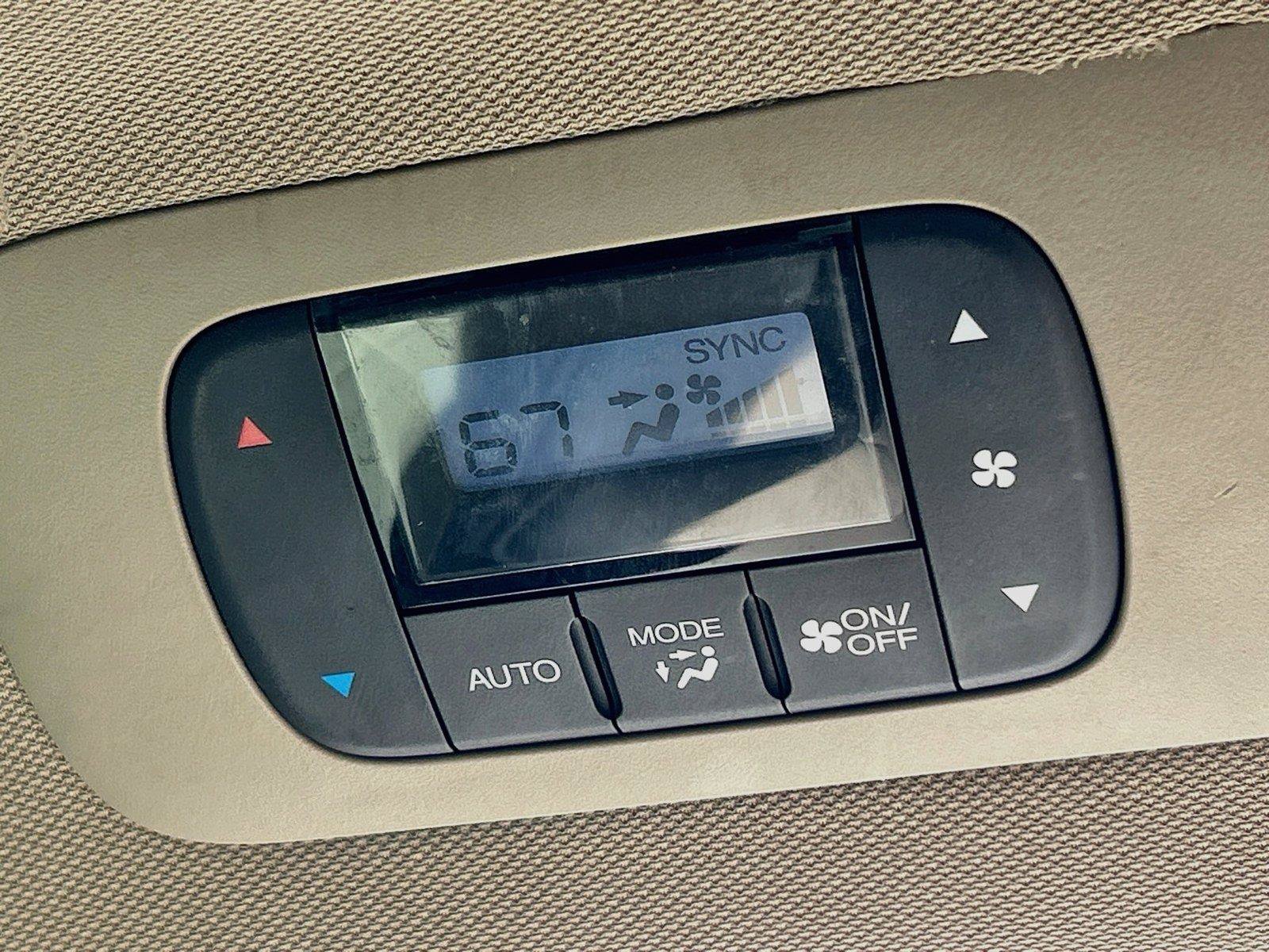 Used 2015 Honda Odyssey Touring image 21