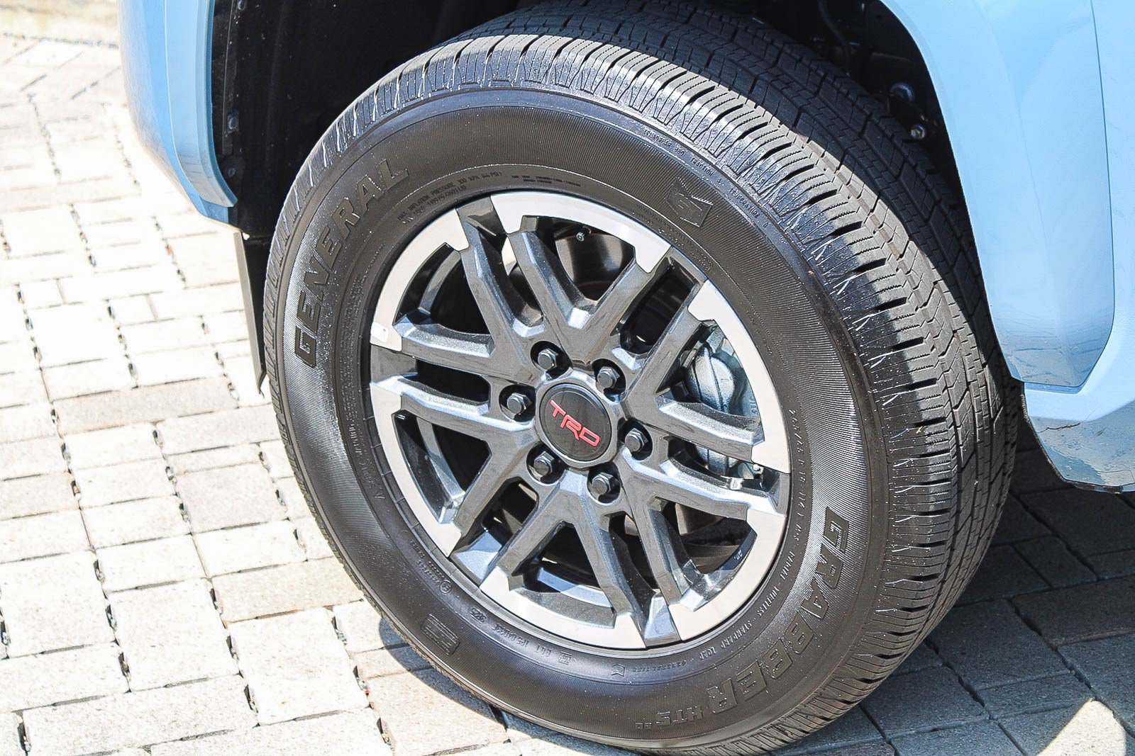 Certified 2026 Toyota Tacoma TRD Sport AWD/4WD image 13