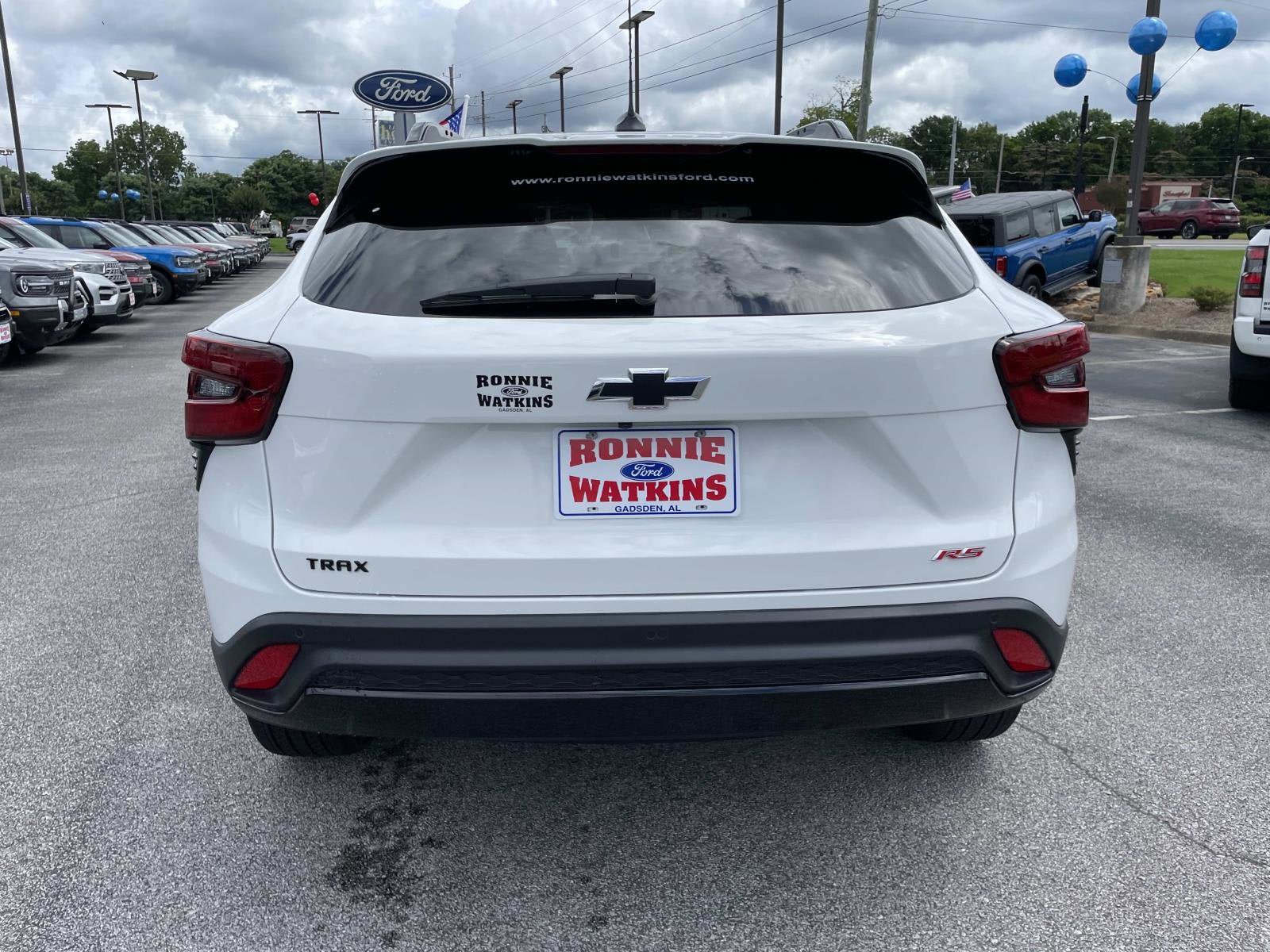 Used 2026 Chevrolet Trax RS w/ Sunroof Package FWD image 5