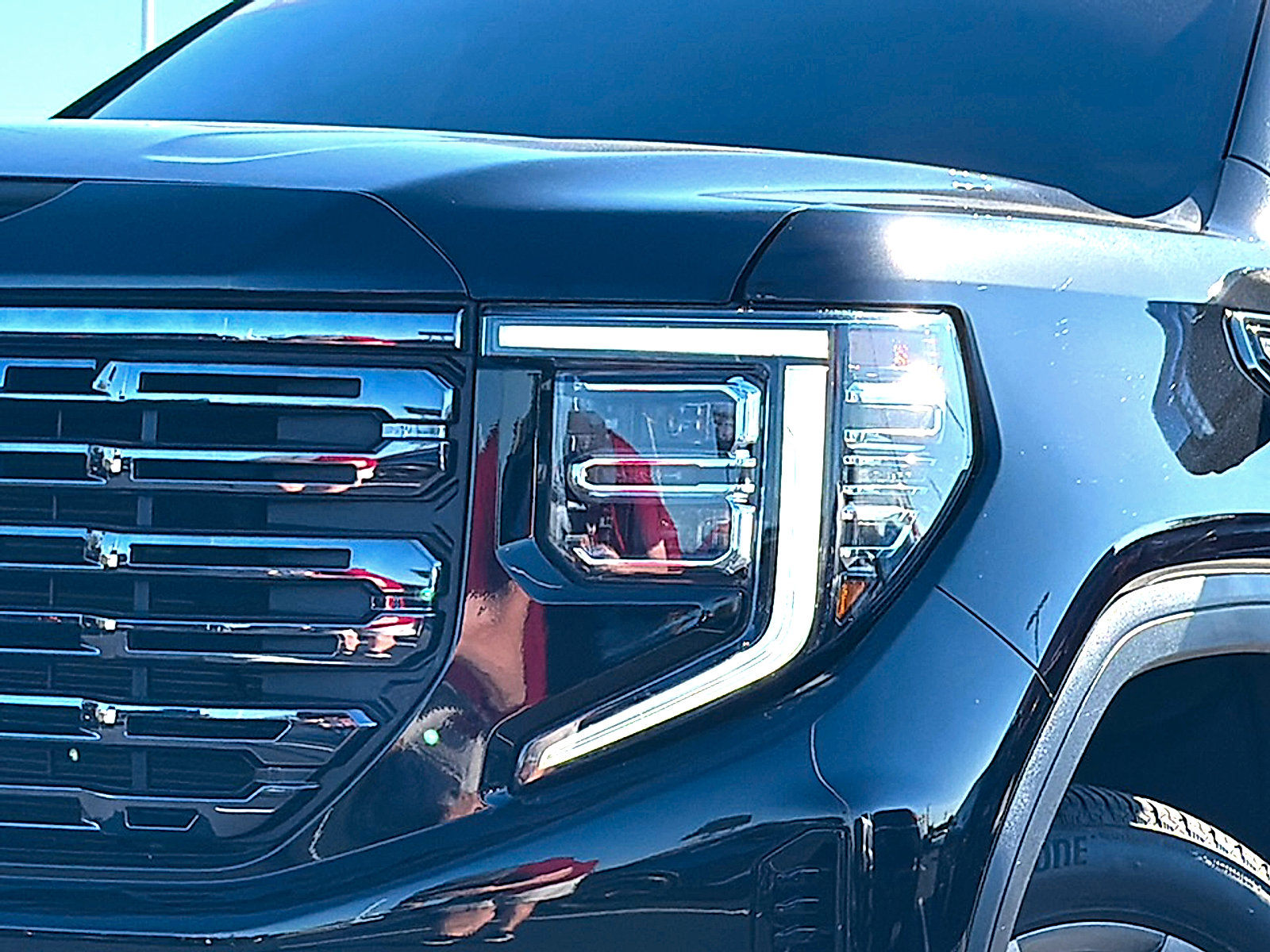 Used 2026 GMC Sierra 1500 Denali Ultimate AWD/4WD image 4
