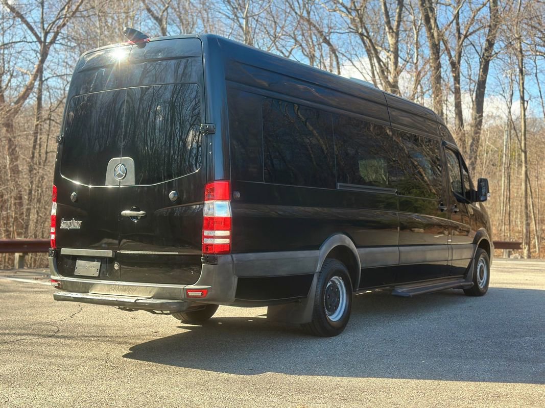 Used 2016 Mercedes-Benz Sprinter 3500 image 8