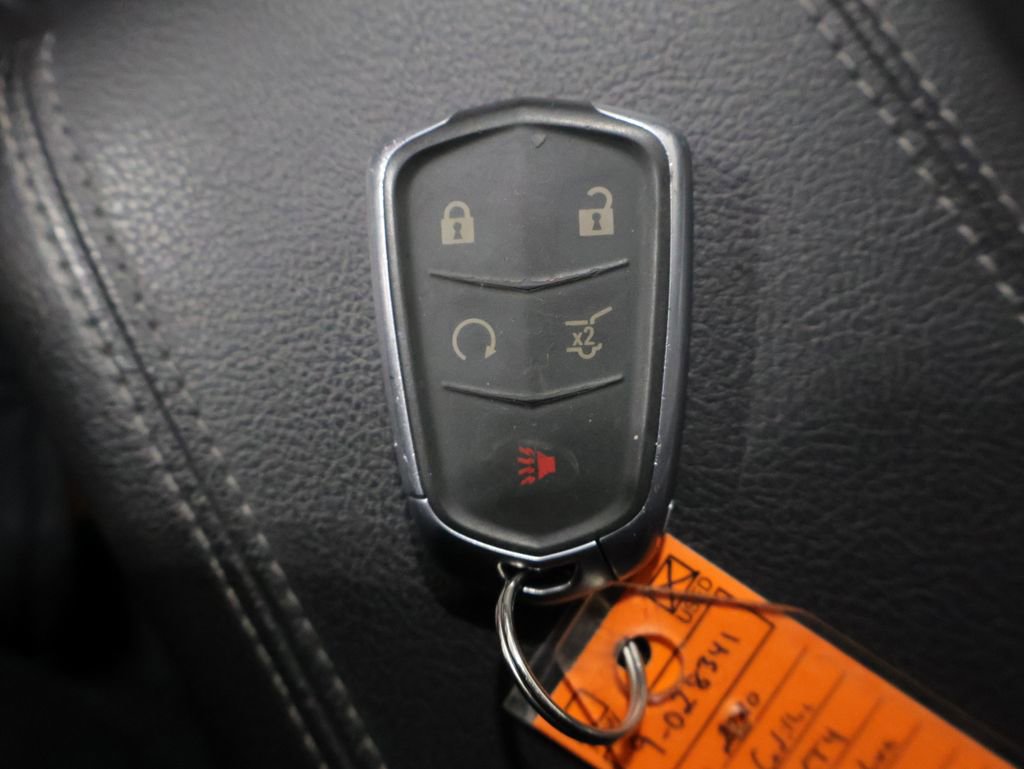 Used 2020 Cadillac XT4 Premium Luxury image 26