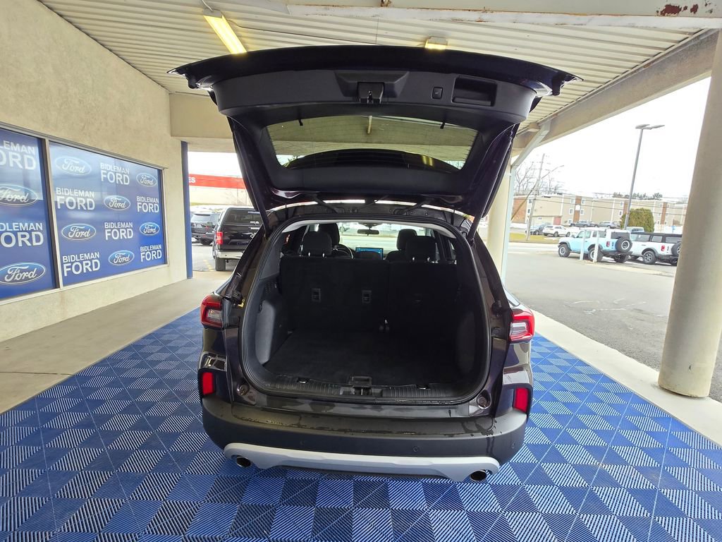 Used 2023 Ford Escape Active w/ Tech Pack #1 image 7