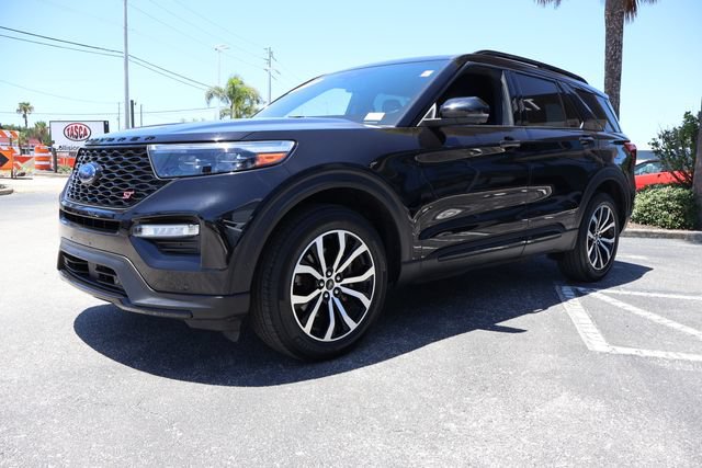 Used 2020 Ford Explorer ST AWD/4WD image 3