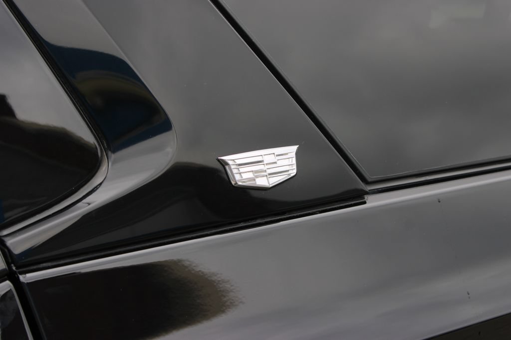 Certified 2022 Cadillac Escalade Sport Platinum AWD/4WD image 35