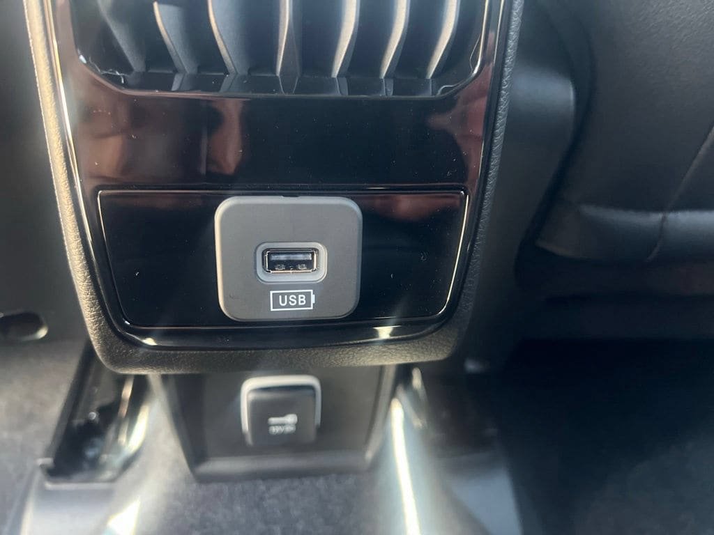 New 2026 Jeep Compass Limited AWD/4WD image 16